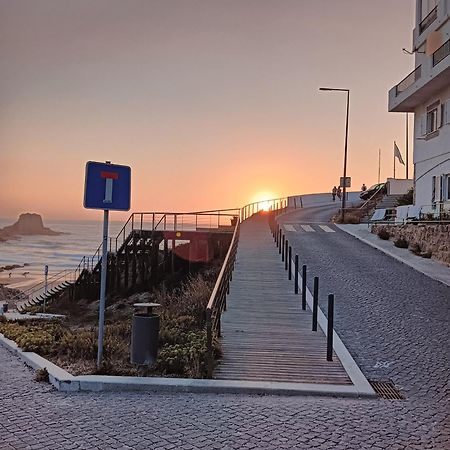Zambujeiraseahouse - 100M Da Praia Замбужейра-ду-Мар Екстер'єр фото