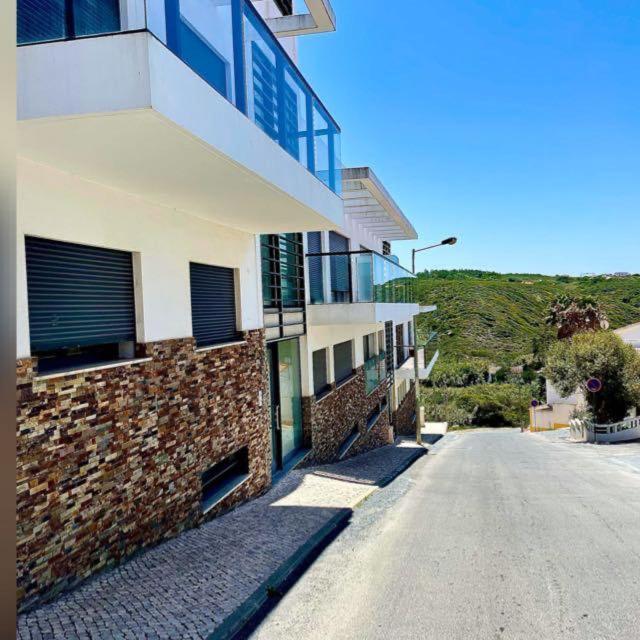 Zambujeiraseahouse - 100M Da Praia Замбужейра-ду-Мар Екстер'єр фото